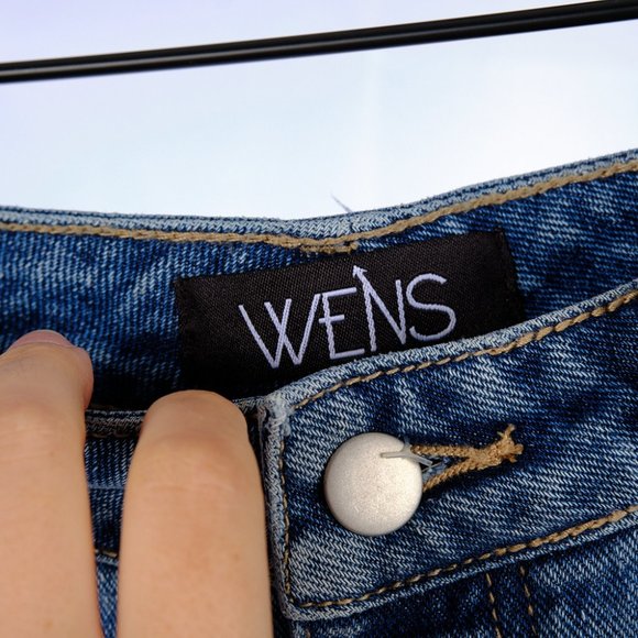 WENS High Rise Mom Jean Distress Size 11 - Picture 5 of 7